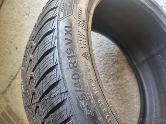 Barum Polaris 5 255/40R 19 V XL - 4