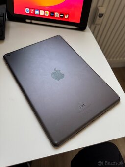 Apple iPad 10.2 (2021) 64GB - 4