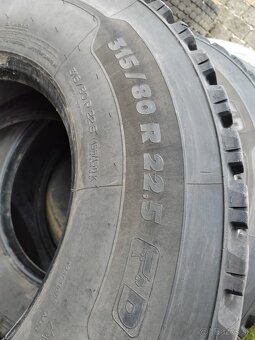 315/80 R22,5 Michelin X WORKS - 4
