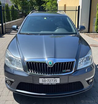 Škoda Octavia Combi RS II - 2.0 TSi - SWISS GREY - 4