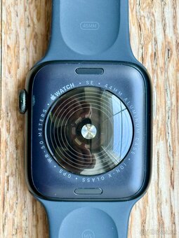 Predám Apple Watch SE 44MM - 4