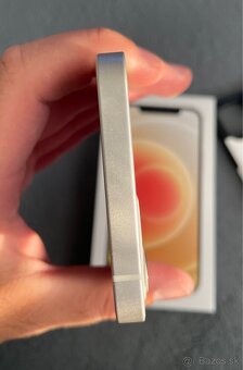 Apple iPhone 12 64GB Biely - 4