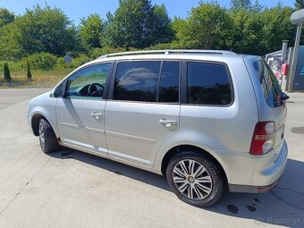 Volkswagen Touran 1,9 TDi, 77 kW, r.v. 2009 - 4