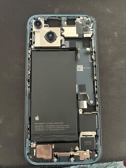 iPhone 14 - 4