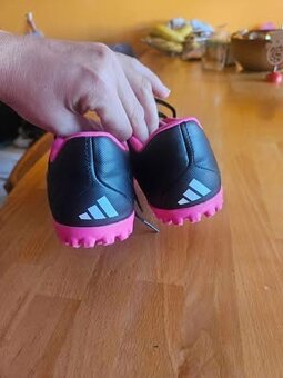 Turf Adidas - 4
