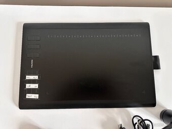 Grafický tablet Huion 1060 plus - 4