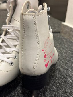 Dievčenské korčule na ľad č. 33 EU - 4