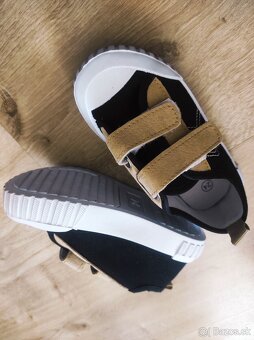 Nové botasky, veľkosť 24 - 4