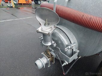 Fekal Pomot 2500 L - 4