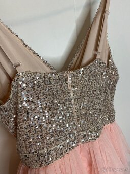 Krátke spoločenké šaty, veľ. S, s vysačkou - 4