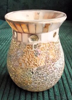 Predám svietnik a olejovú lampu - 4