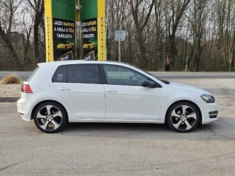 Volkswagen Golf 7 2.0 TDI - 4