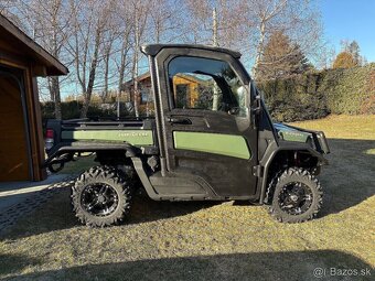 John Deere Gator - 4