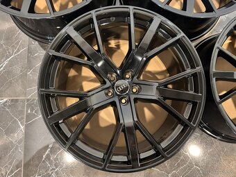 original audi q8 sq8 r22 5x112 4M8601025CP - 4