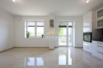 NA PREDAJ | 2,5 izb. byt | 60m² | Nevidzany - 4