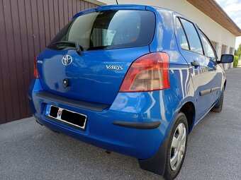Toyota Yaris II 1,0 VVTi - STK EK do 02/2027 - 4