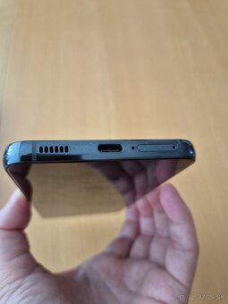 Samsung Galaxy S22 128 top stav - 4