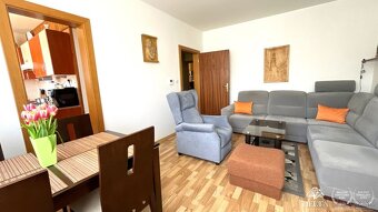 DELTA - NA PREDAJ 3-IZBOVÝ BYT s GARÁŽOU - vlastné kúrenie, - 4
