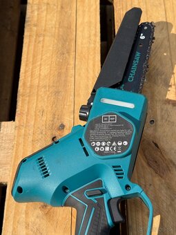 AKU píla 18V Makita - 4