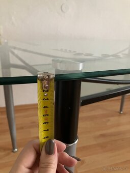 Veľký sklenený jedálenský stôl - 4