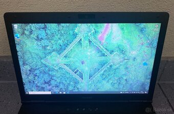 Toshiba Tecra / Intel i5 / 4GB RAM / 128GB SSD / 15.6" - 4