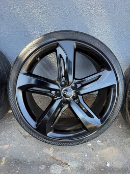 Audi Blade R21 Racing Line 5x112 - 4