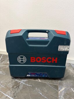 BOSCH 18V set kufor - razovy + uťahovačka - 4