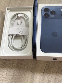 17 Pro 256Gb Blue Titanium - 4