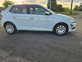 Predám auto Škoda Fabia 1. Ročník 7/2015 - 4