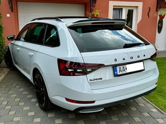 Škoda Superb Combi Sportline DSG - 2.0TDi 140Kw 190Ps. -FULL - 4