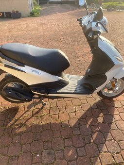 Predám skúter Piaggio Fly 50 4T - 4