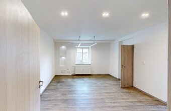 CENTRUM nebytový priestor 50 m2 + parkovacie miesto - 4