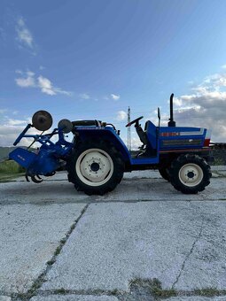 Japonský malotraktor ISEKI TA230F s rotavátorom - 4