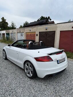 Audi TT Roadster SLINE - 4
