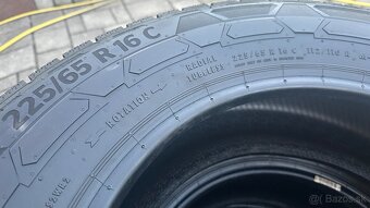 Zimné pneumatiky Continental 225/65R16C - 4