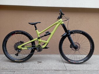 Yt capra Core 1 - 4