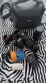 Predám Canon Eos90 D - 4