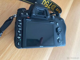 Nikon D750 - 4