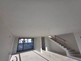 Dom Kráľova pri Senci - 4