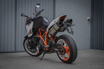 KTM 990 Super Duke R - 4