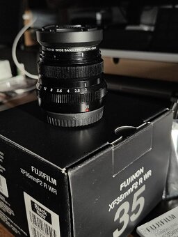 Fujinon XF 35mm F2 WR objektív na Fuji - 4