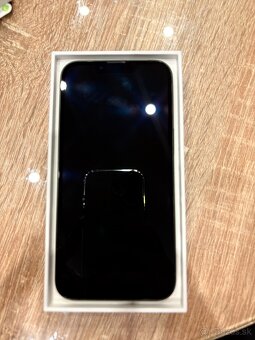 iPhone 13 ,Green 128GB - 4
