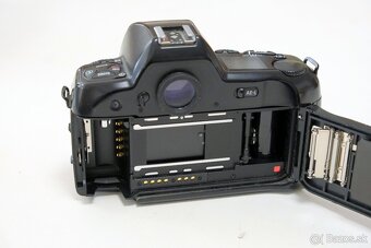 Nikon F90 - 4