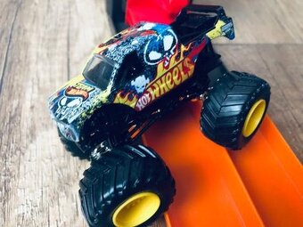 Hot Wheels - Monster Truck - 4