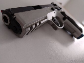 Cz shadow 1 - 4