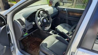 Volkswagen Polo 1.2 HTP 40KW - 4