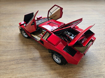 Predám model, mierka 1:18 ; 1/18 - 4