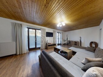 Kompletne prerobený rodinný dom s veľkým pozemkom-stačí sa l - 4