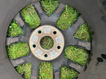 predám čierne Elektrony Original Honda alloy rim 17 - 4