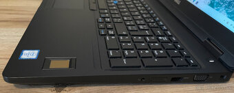 Dell Latitude 5580 - 15.6", i5, 8GB RAM, 256GB SSD,WIN 11 - 4